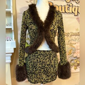 Leopard Print Two-Piece Set with Faux Fur Trim
